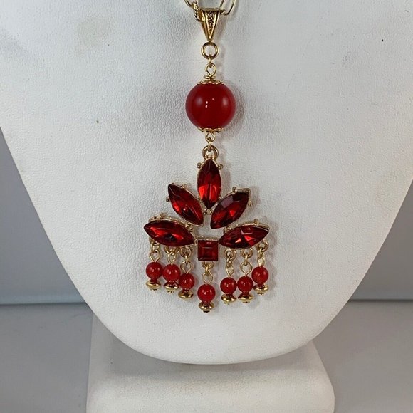 Gold Tone Chain Necklace With Red Crystals And Red Bead Pendant (NA31) - Picture 1 of 4